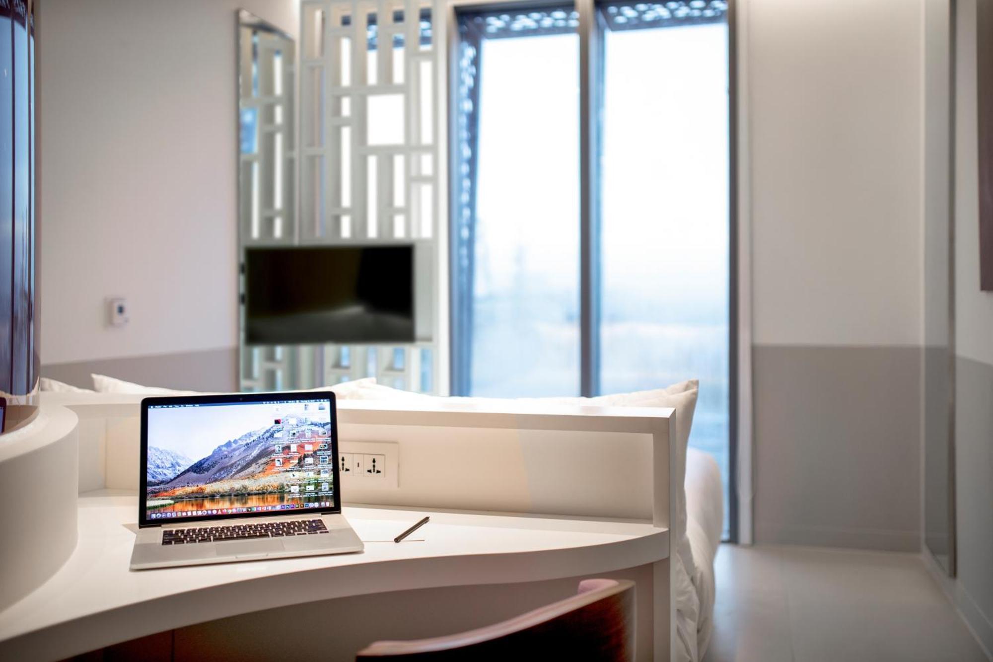 Wink Hotel Can Tho Ninh Kieu Wharf - 24Hrs Stay & Rooftop Pool Bar Extérieur photo