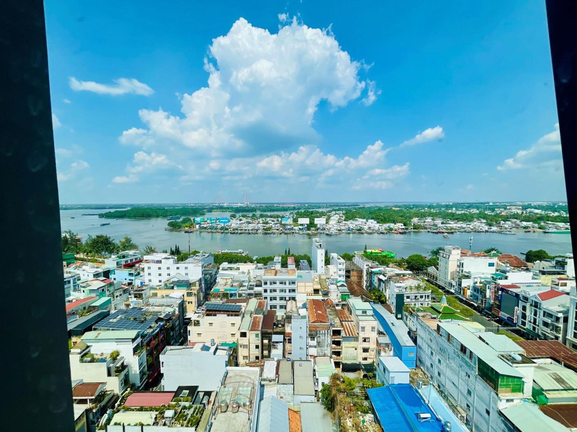 Wink Hotel Can Tho Ninh Kieu Wharf - 24Hrs Stay & Rooftop Pool Bar Extérieur photo